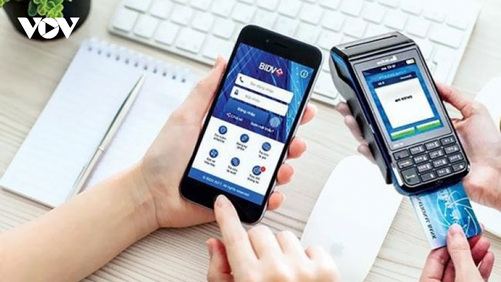 Cashless payments enjoy growth over nine-month period